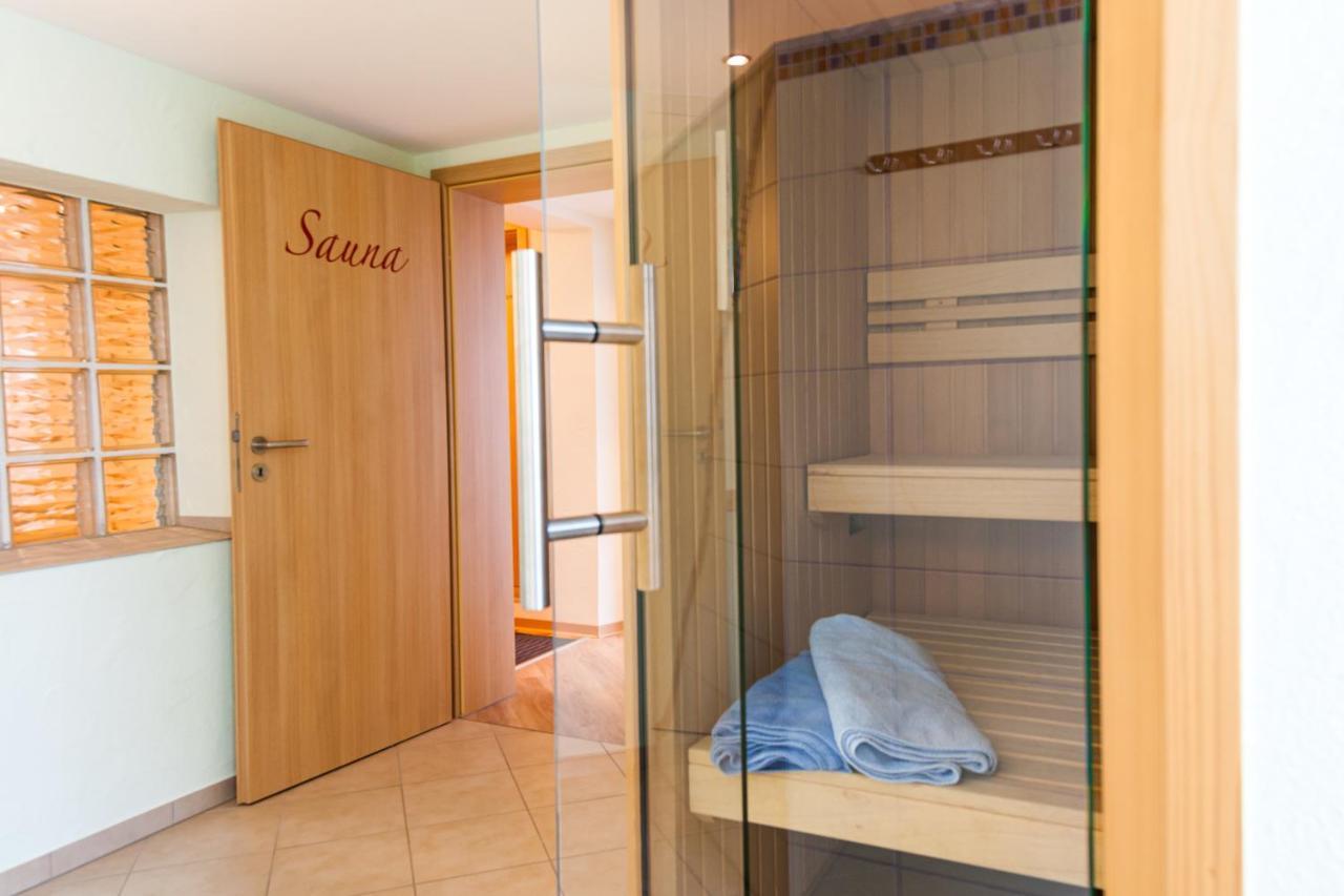 Homestay Siebente - Gaestezimmer Gans Im Gruenen *